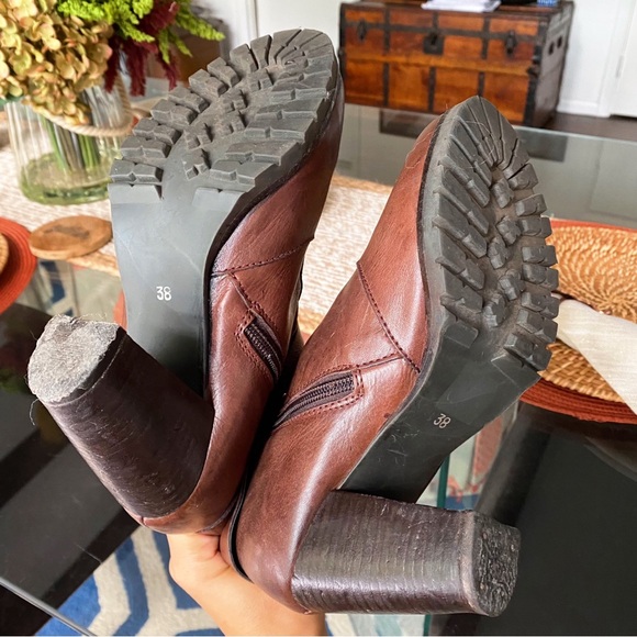 👢 LANQIER BROWN EDGY BUCKLE CHUNKY HEEL BOOTIES! - Picture 6 of 16